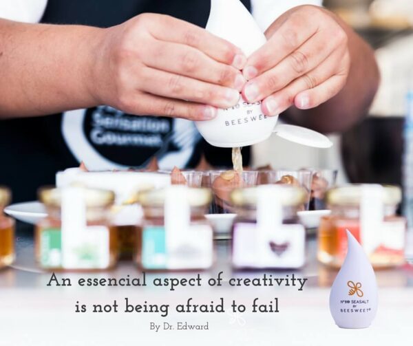 An essencial aspect of creativity is not being afraid to fail (2)